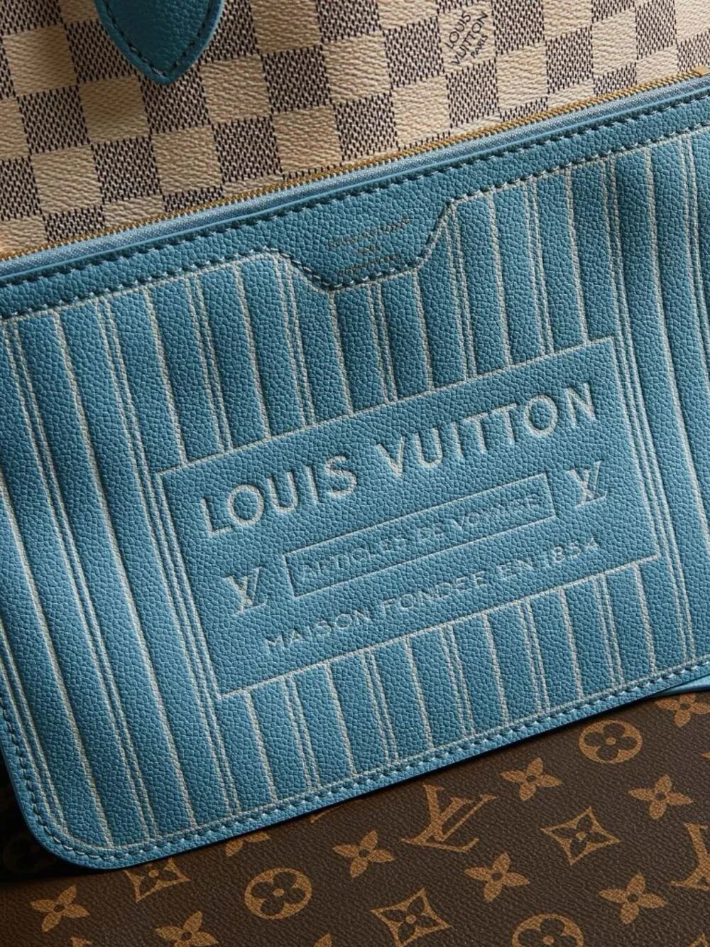 Louis Vuitton Neverfull Inside Out MM Damier Azur